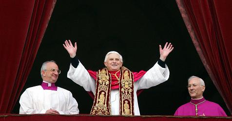 1605281777645.Elezione_di_Papa_Benedetto_XVI__Cardinale_Joseph_Ratzinger__getty_.jpg